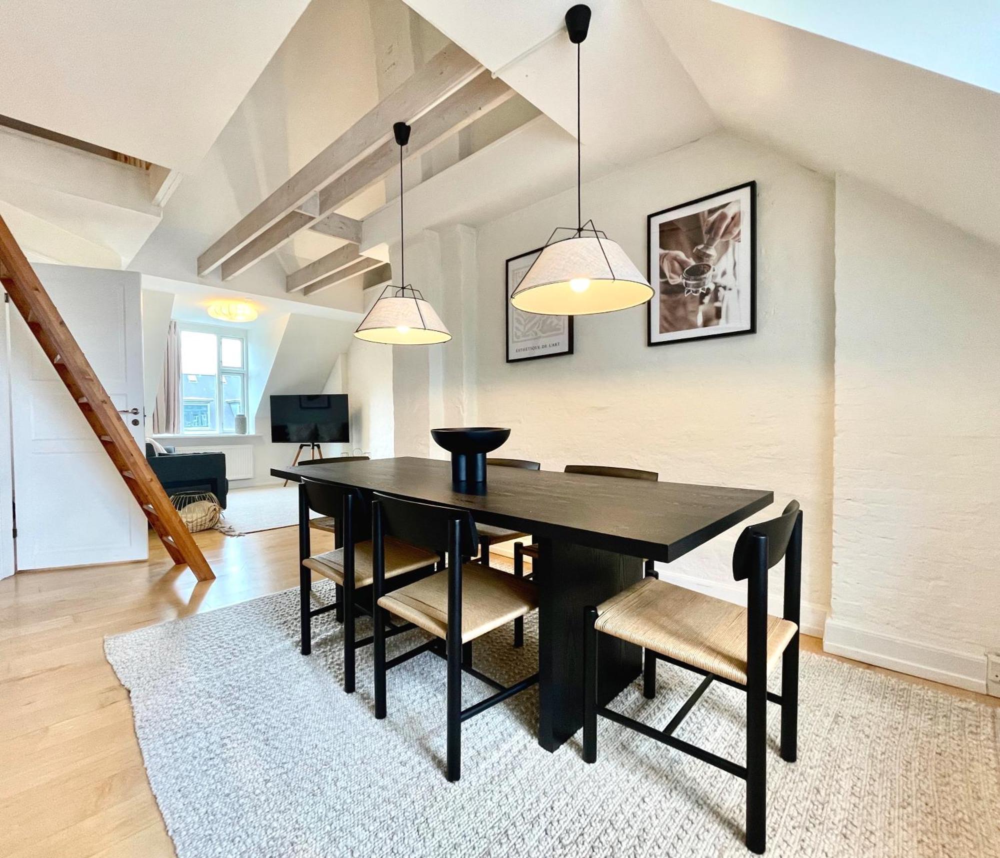 Lägenhet Family Friendly Flat With 2 Bedrooms In Peaceful Area *